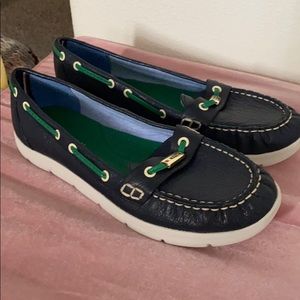 Tommy Hilfiger boat shoe worn twice.